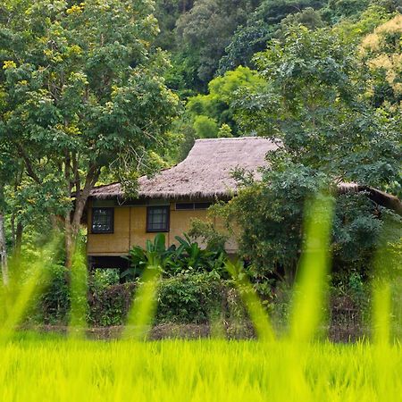 Hmong Hilltribe Lodge Mae Rim Exterior foto