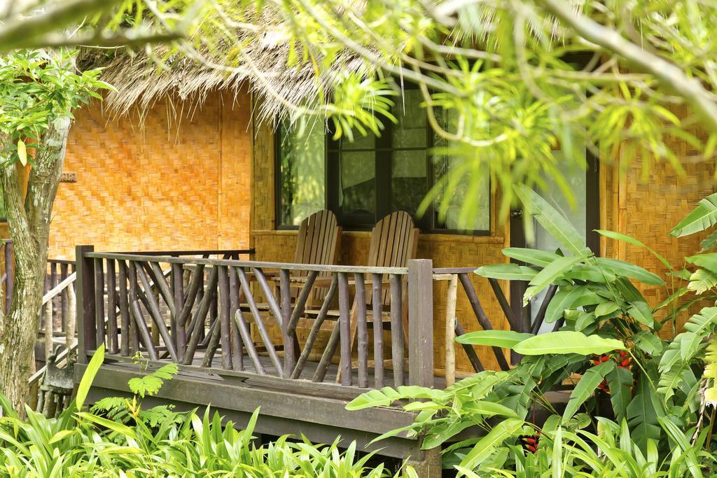 Hmong Hilltribe Lodge Mae Rim Exterior foto
